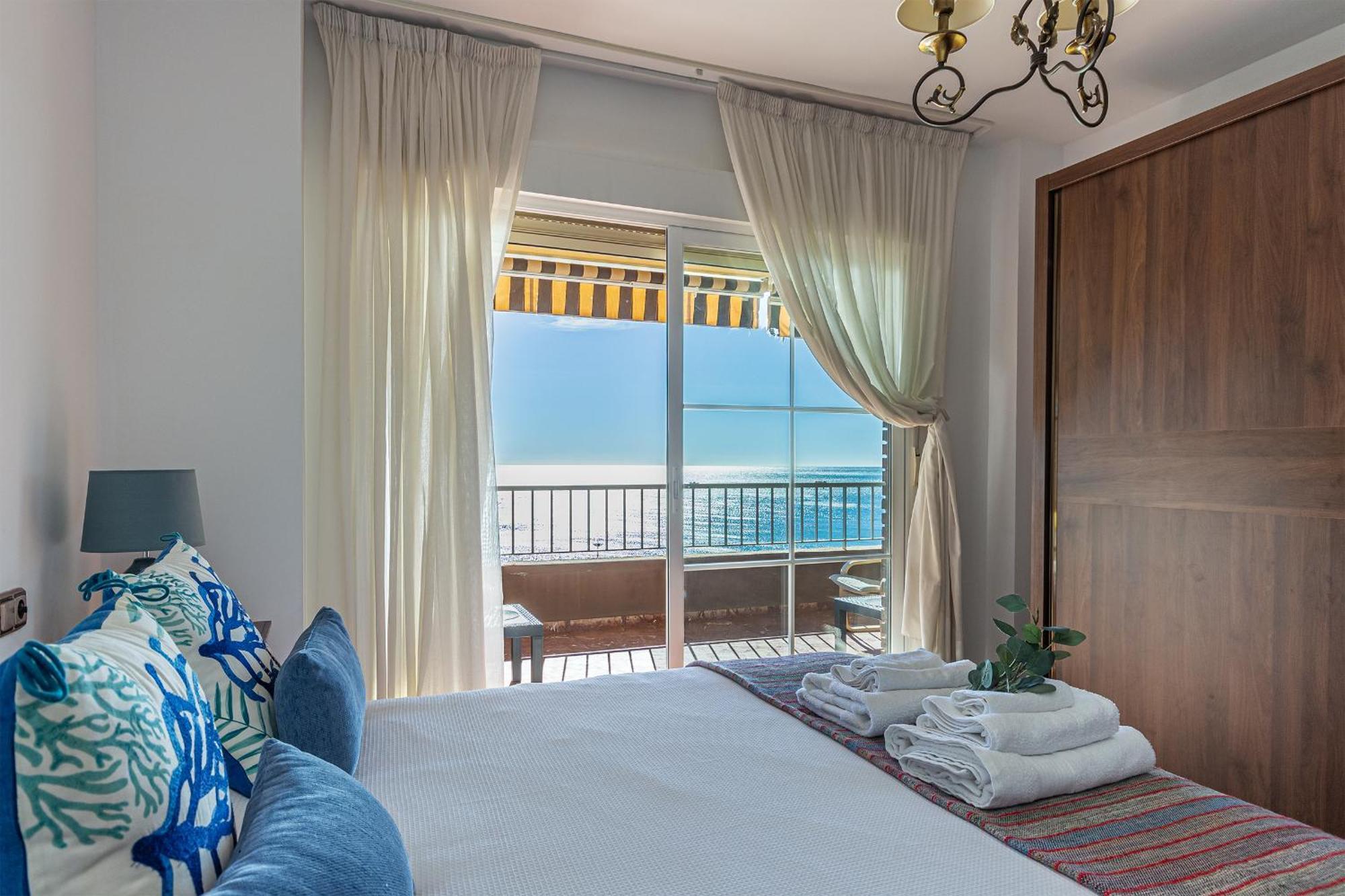 Casa Mare Apartamento En Primera Linea De Playa Almuñécar Esterno foto